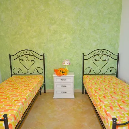 Holiday home Ginestra 1